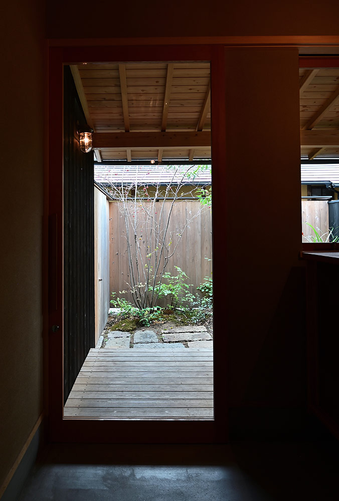 京都府木津川市「月見台のある家」