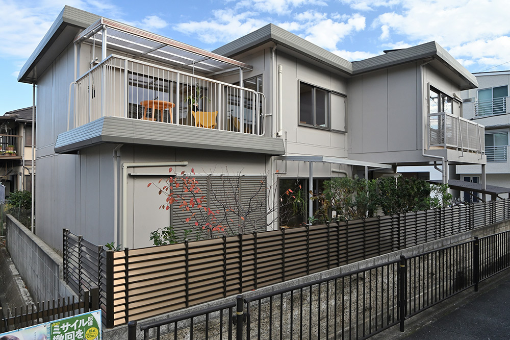築46年の軽量鉄骨の家をリノベーション「茨木市の住み継がれる2世帯住宅」 ｜ツキデ工務店