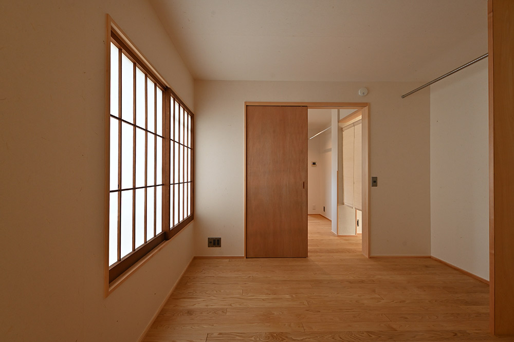 築46年の軽量鉄骨の家をリノベーション「茨木市の住み継がれる2世帯住宅」 ｜ツキデ工務店