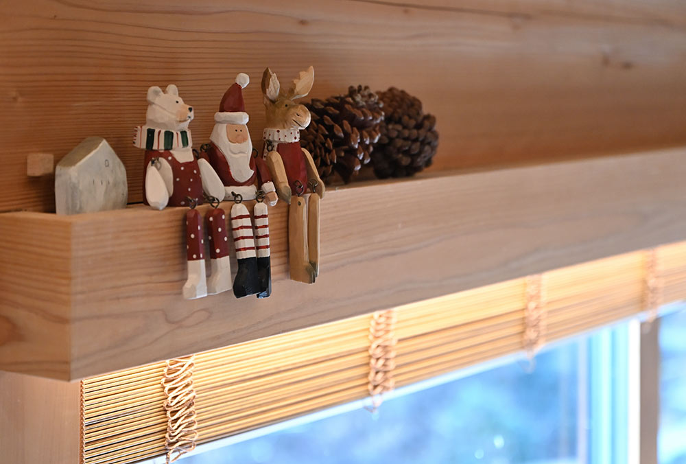 豊かな自然を感じる小さな家 